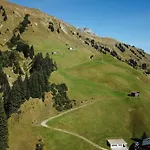 In Near Arlberg *